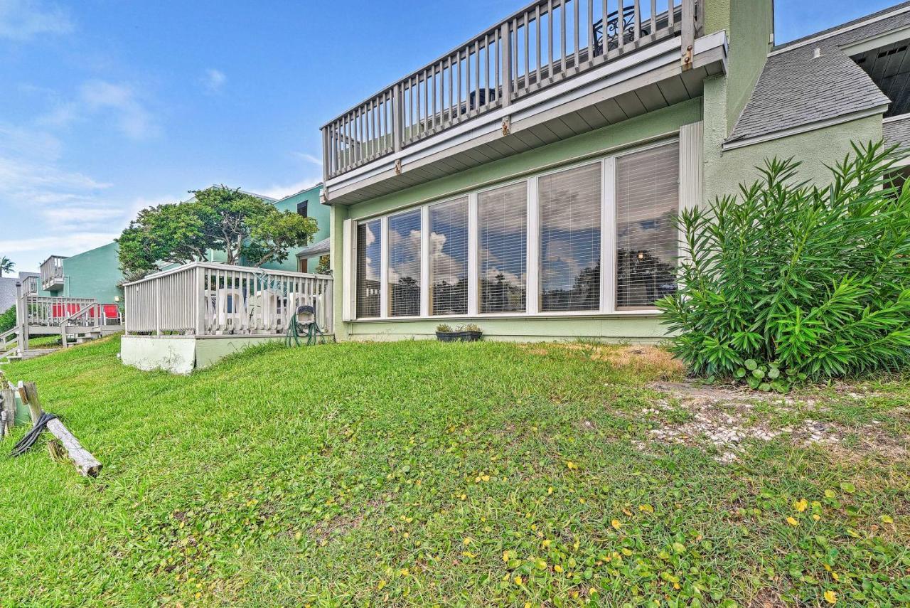 Breezy Corpus Christi Condo With Deck And Fishing Dock Exterior photo