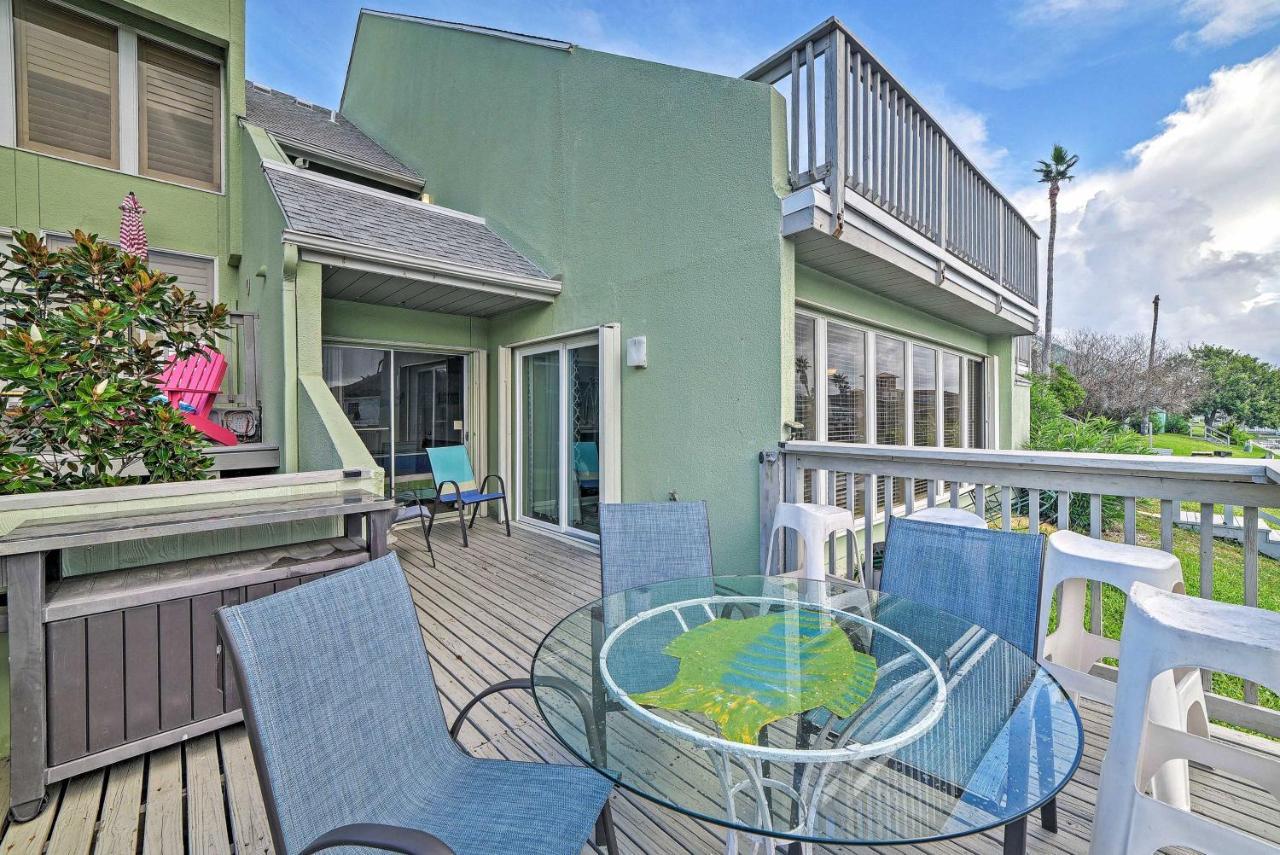 Breezy Corpus Christi Condo With Deck And Fishing Dock Exterior photo